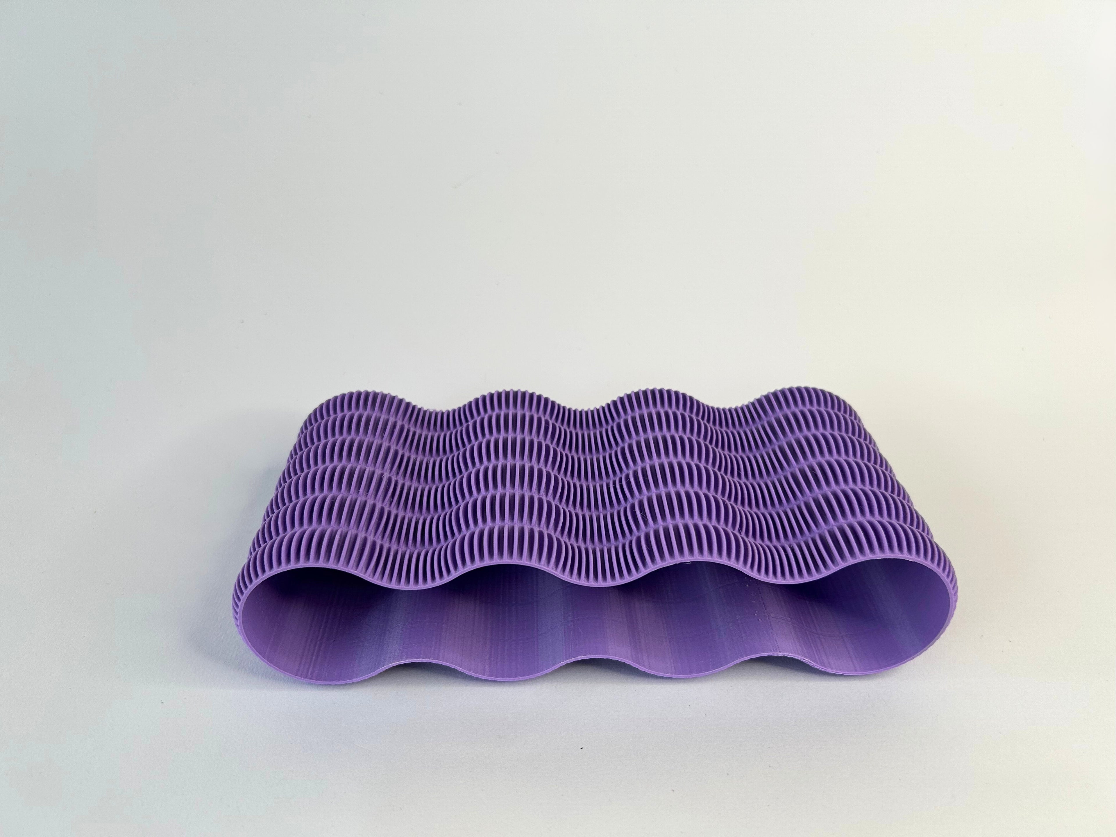 Vaso com umas ondas
