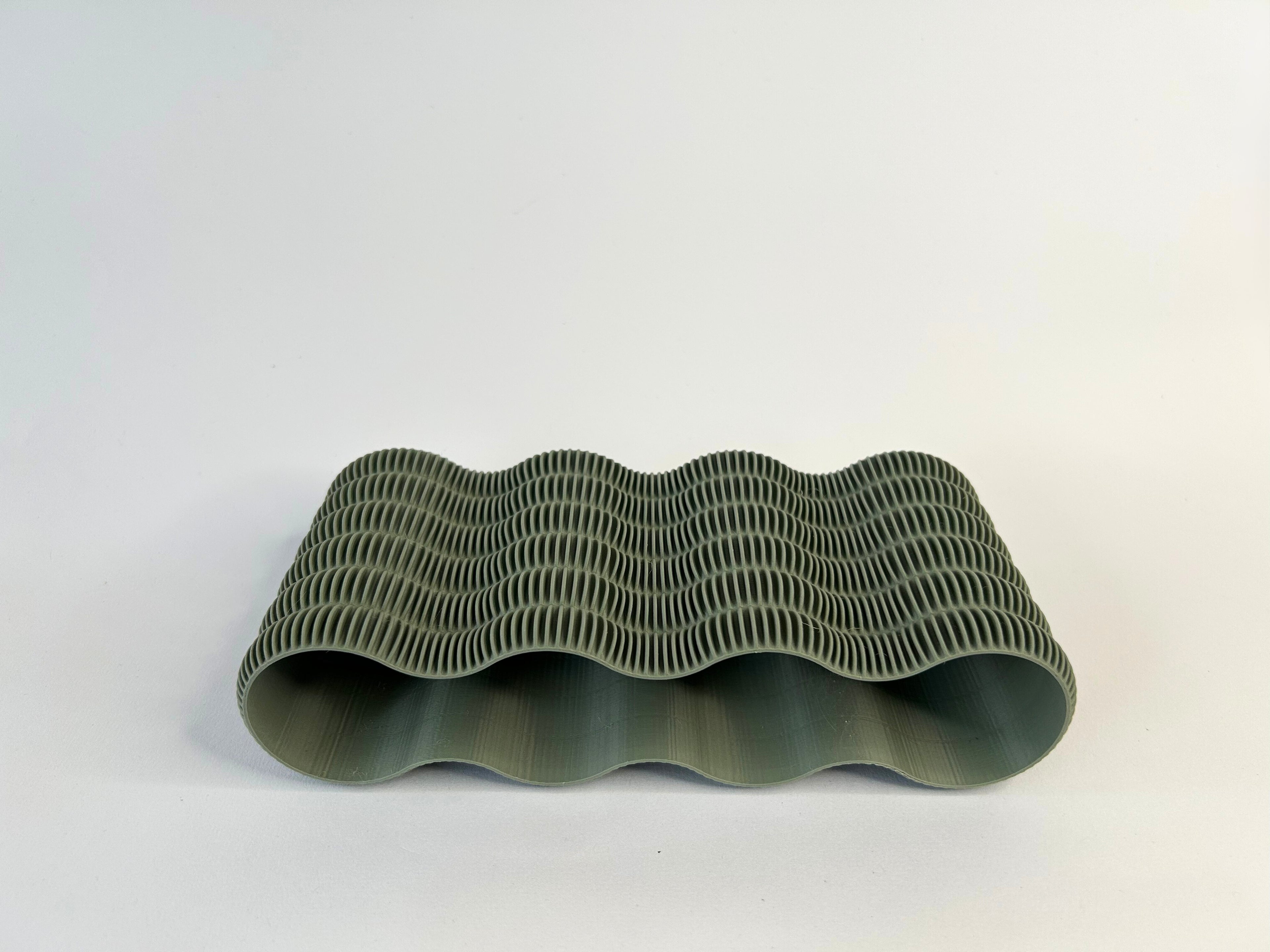 Vaso com umas ondas